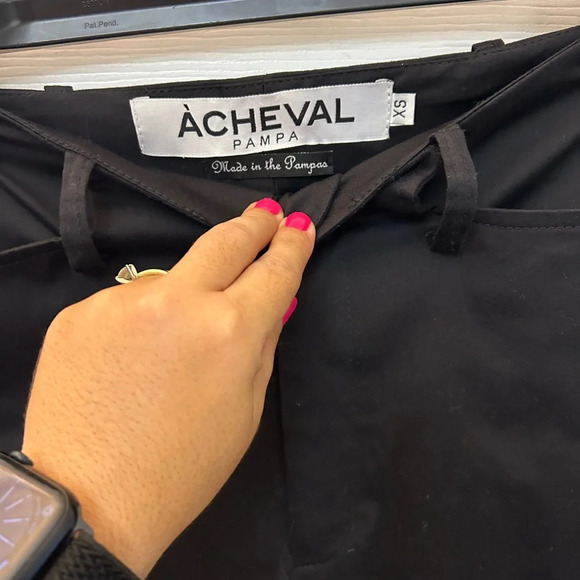 ÀCHEVAL PAMPA
Casual pants - Picture 6 of 7